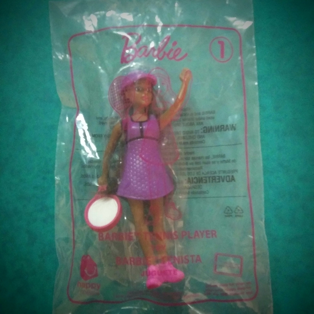 COLLECTOR McDONALD'S BARBIE TENNIS PLAYER FIGURINE